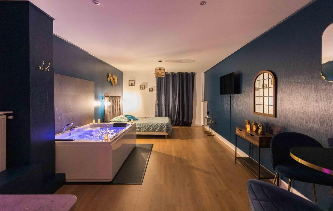 * Spa & Detente # Suite Privee # Tours # Netflix * 外观 照片
